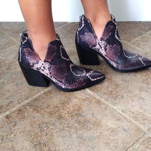 Vince Camuto uncle boots